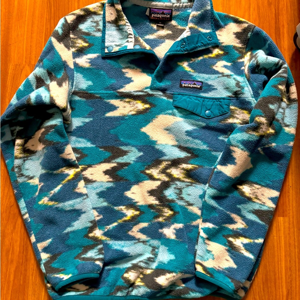 Patagonia half zip pull over